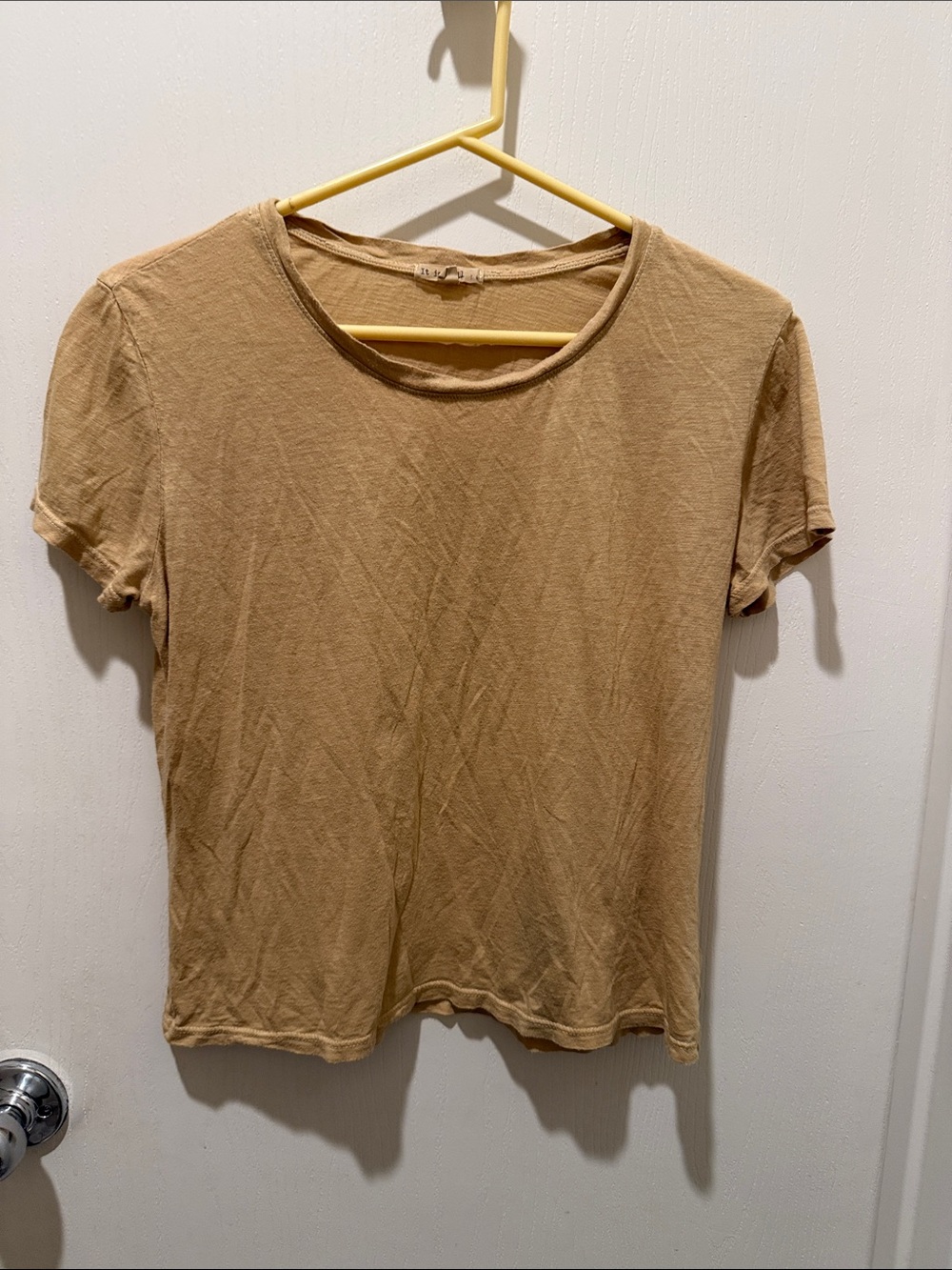 Everyday Crewneck Short Sleeve Tee in Tan